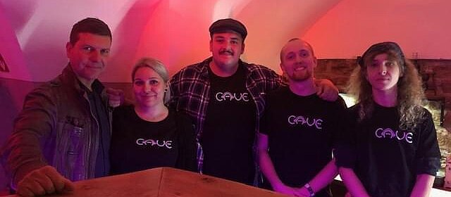 Das Cave Team